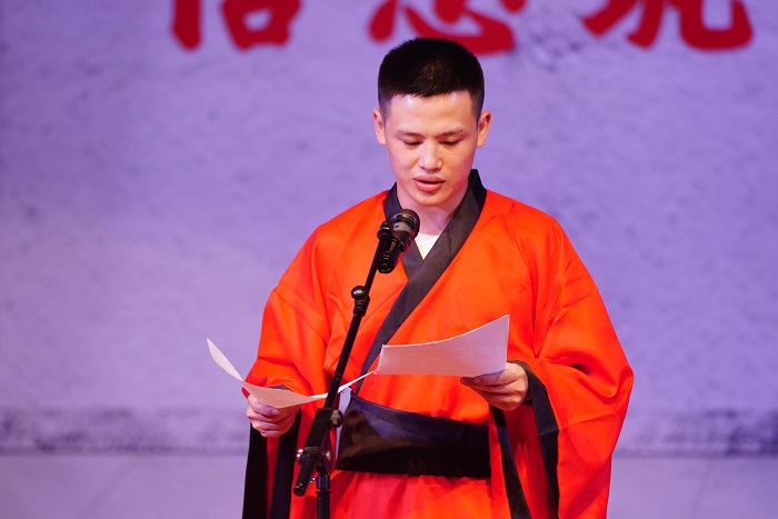 毕业生发言.jpg
