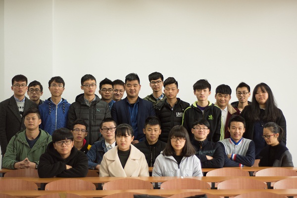 xinwenli.jpg