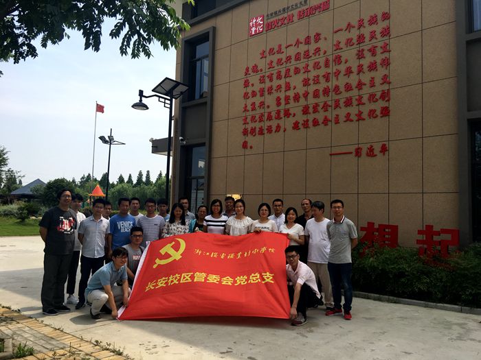 正文700-3.jpg 正文700-3.jpg