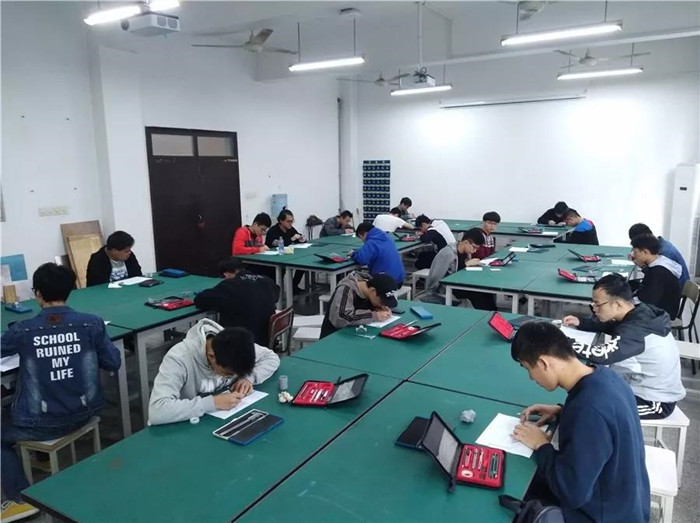 微信图片_20181127104947.jpg